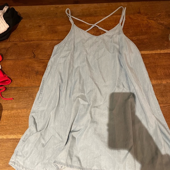 RVCA Dress - Picture 1 of 5